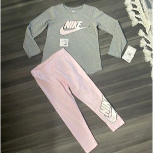 NWT Nike 2 piece set